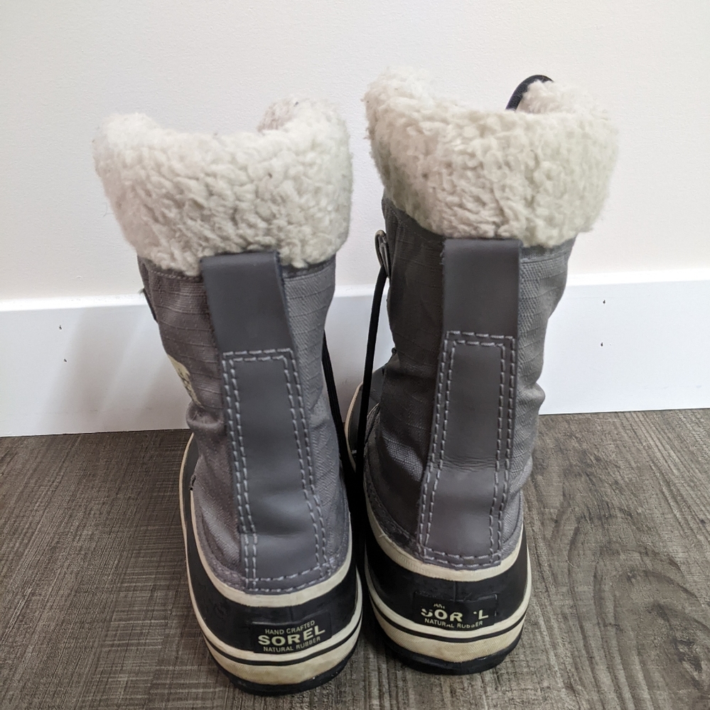 Sorel snow boots